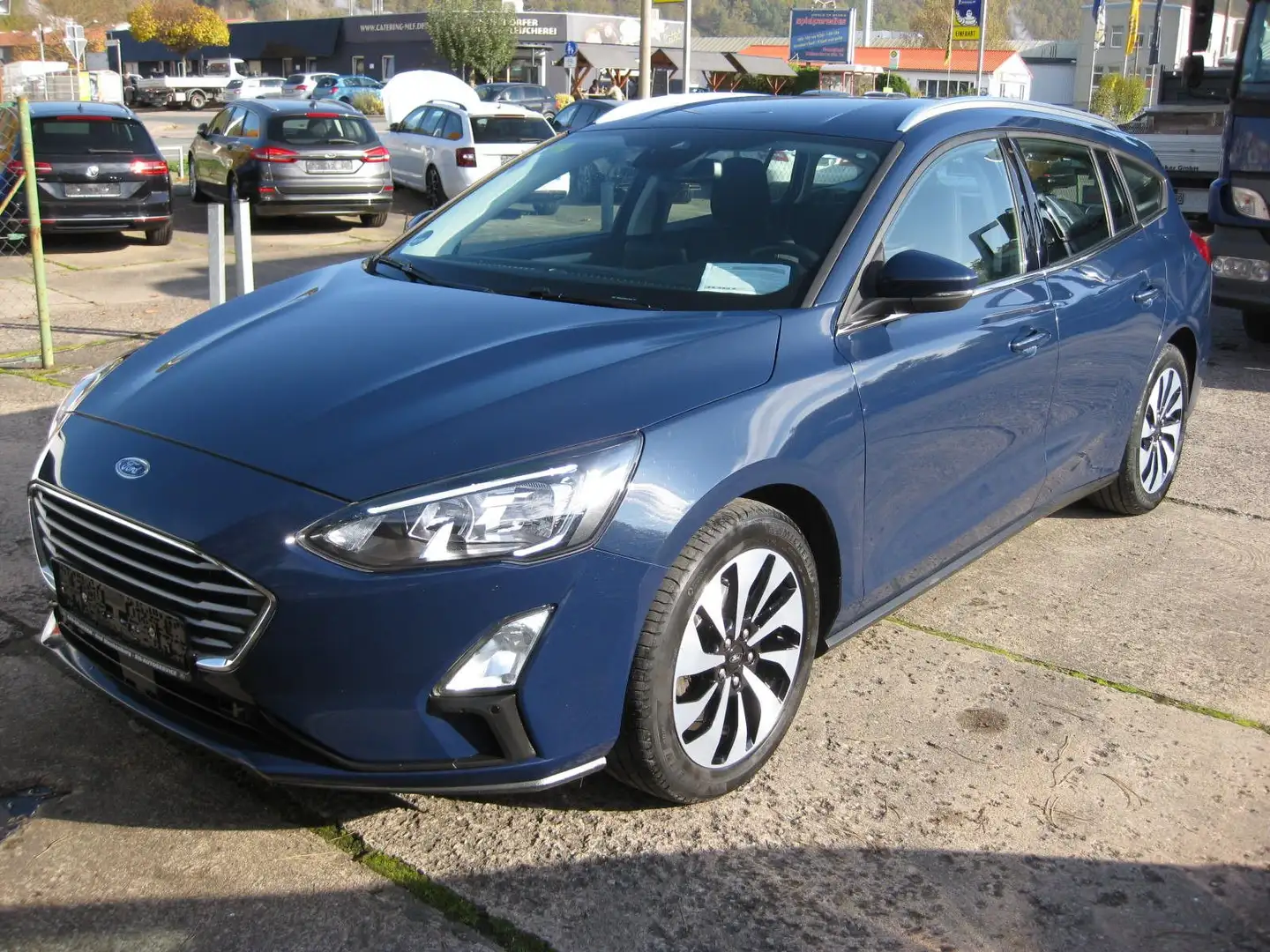 Ford Focus Turnier Cool & Connect**1-Jahr Steuerfrei* Blau - 1