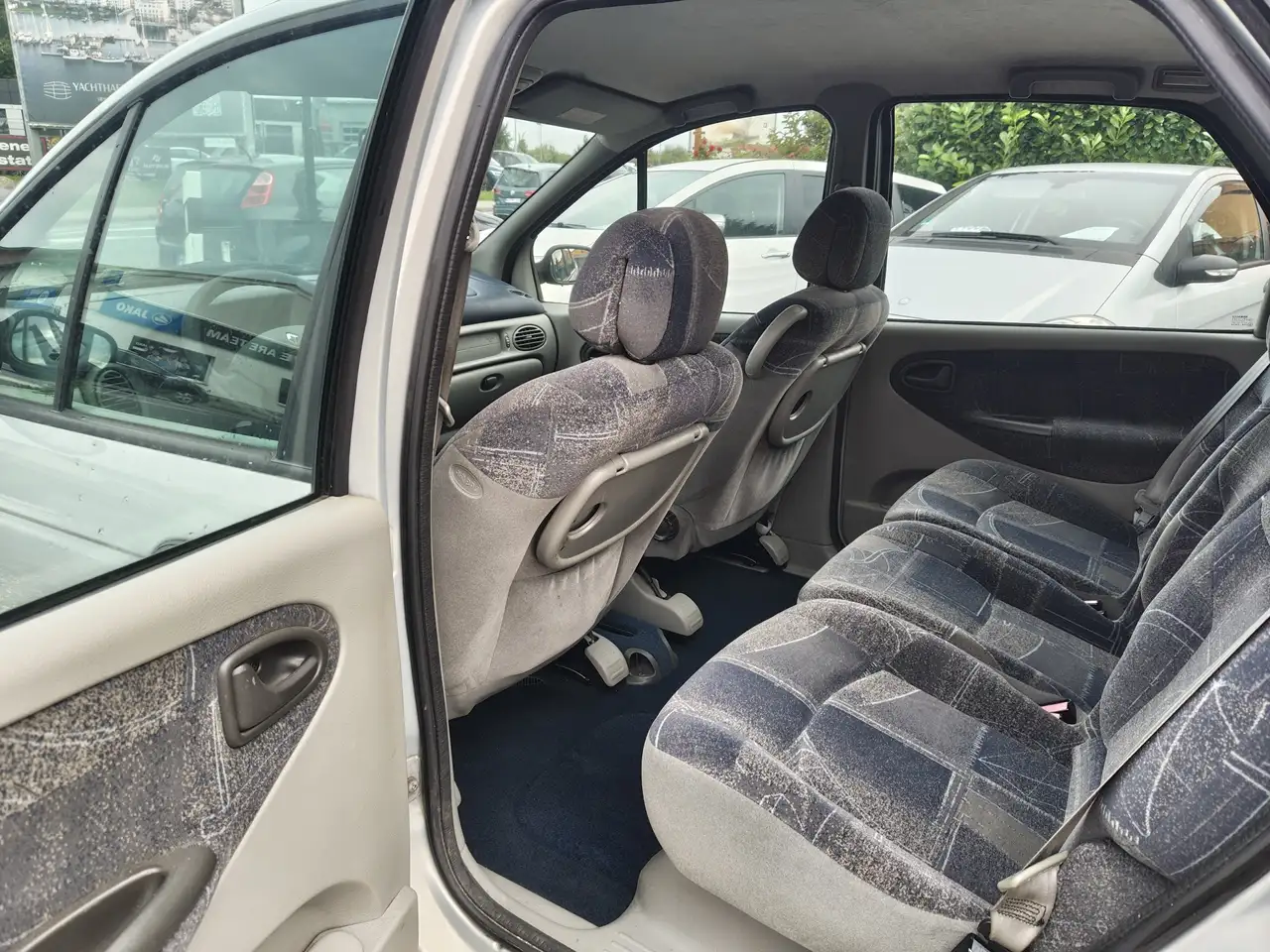 Renault Scenic 1.6 16V WENIG KM AUTOMATIC, foto 9