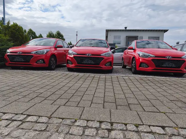 Hyundai i20 blue 1.0 T GDI 100 PS Trend/Klima/Sitzhzg/