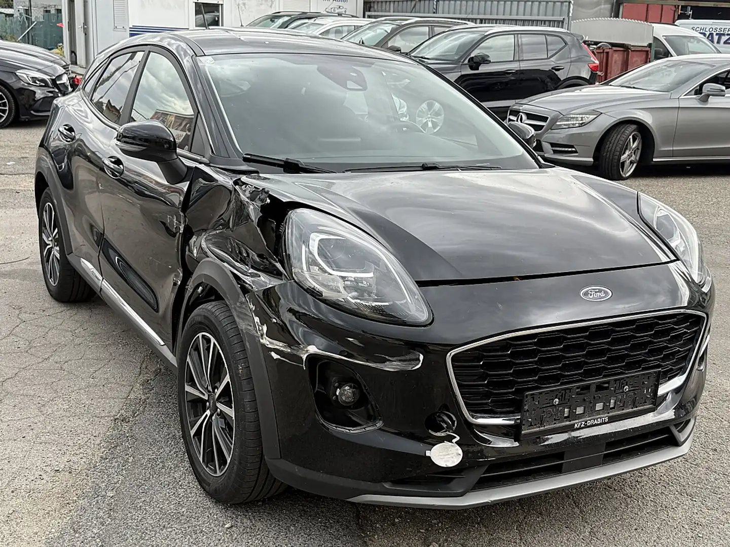 Ford Puma 1.0 EcoBoost Mild Hybrid Schwarz - 2