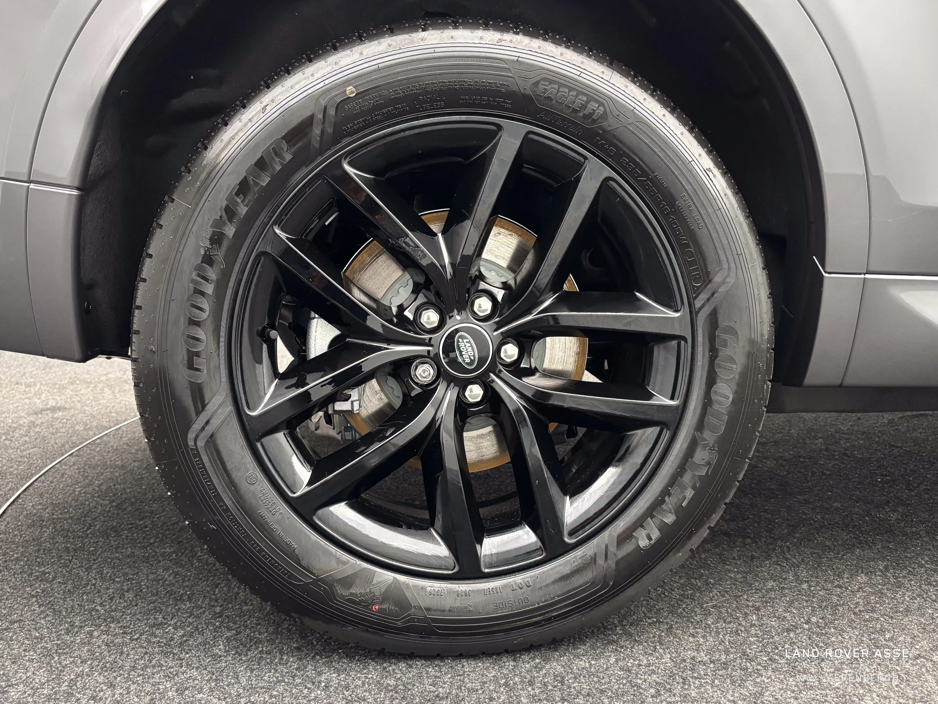 Land Rover Discovery Sport P270e S AWD Auto. 25.5MY — photo 9