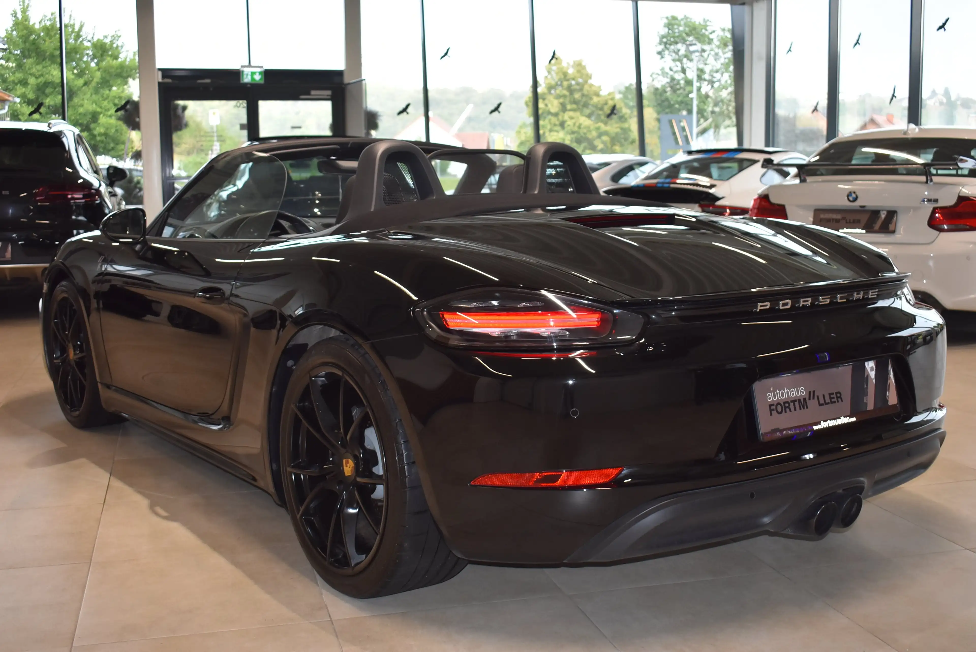 Porsche 718 Boxster // Sportabgas // 19.000km — photo 10