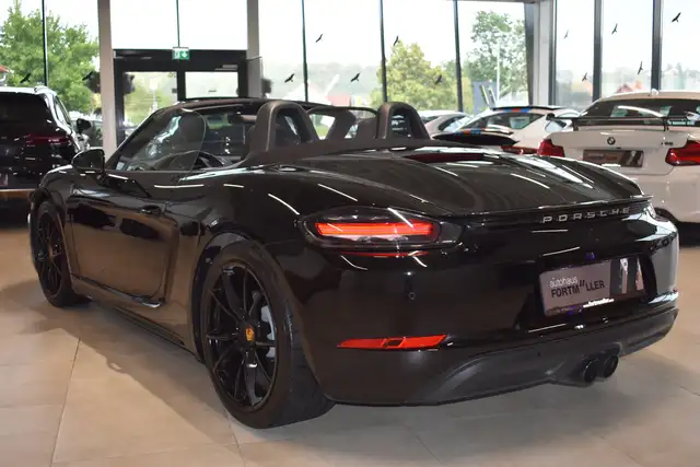 Porsche 718 Boxster // Sportabgas // 19.000km Ansicht 10