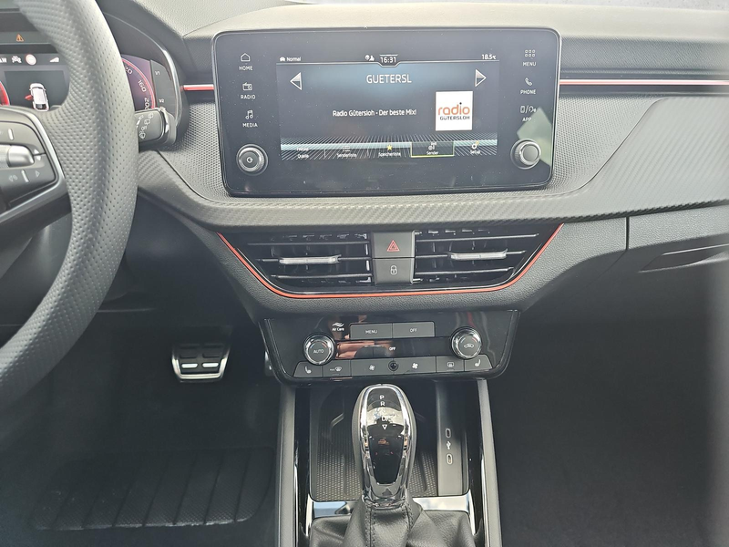 Skoda Scala Monte Carlo 1.5 TSI DSG Matrix Pano AHK — photo 13