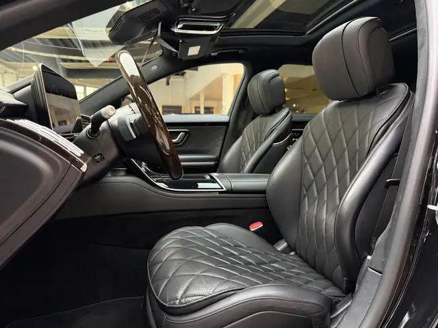 Mercedes-Benz 450 view 10
