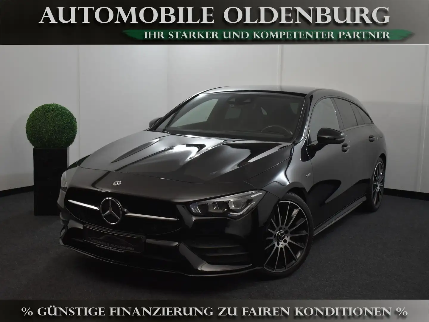Mercedes-Benz CLA 180 AMG Special Ed. *Wide*KAM*Ambient*LED Schwarz - 1