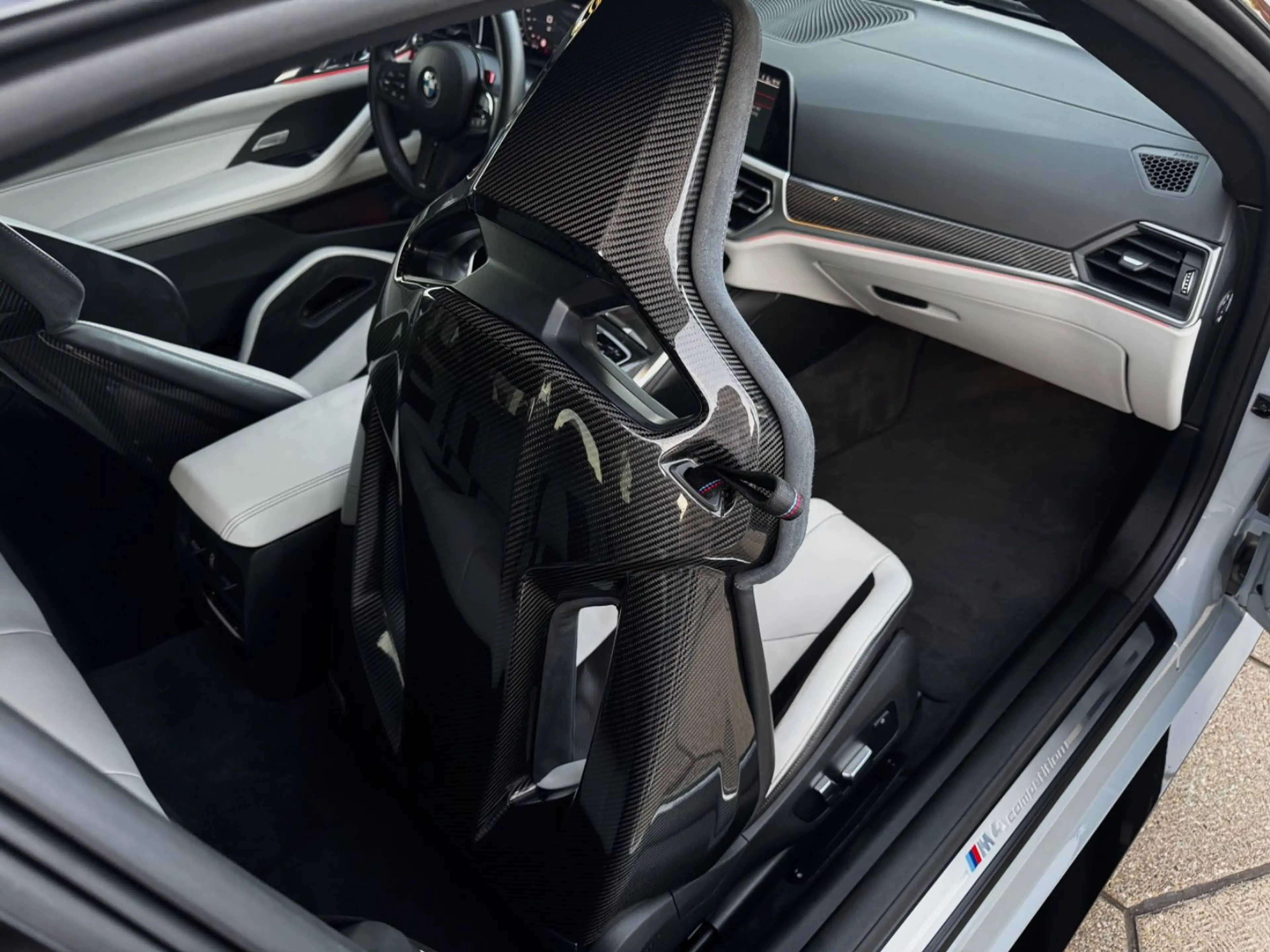 BMW M4 Competition/CSL/SCHALENSITZE/KEYLESS/HUD/H&K — photo 11