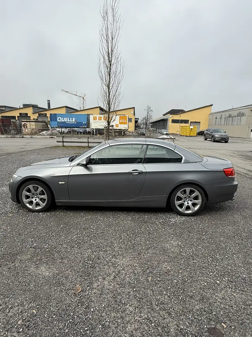 BMW 330 330d Cabrio - 2