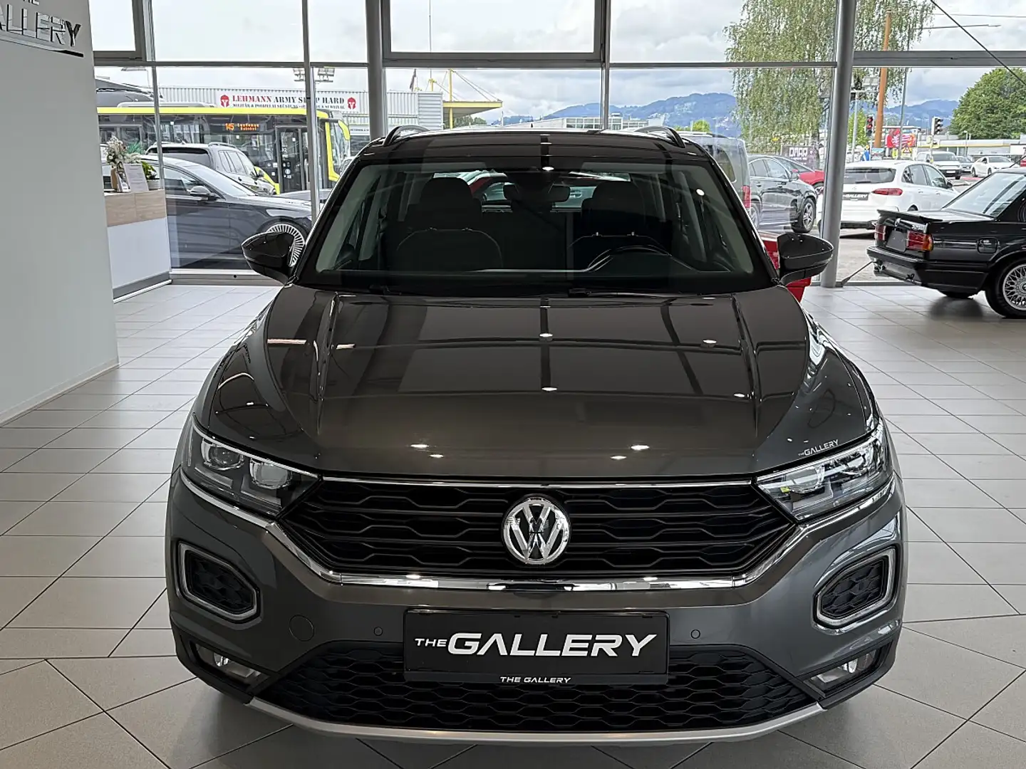 Volkswagen T-Roc 1,5 TSI ACT Sport DSG*AHK*Spur*Totwinkel*ACC Grau - 2