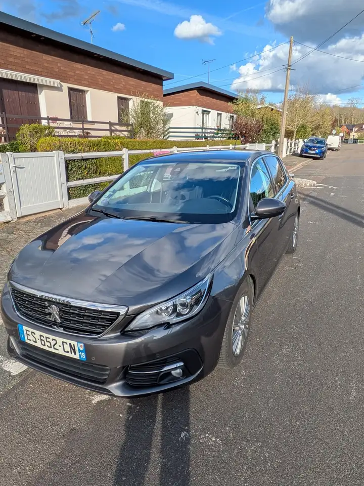 Peugeot 308 1.2 PureTech 110ch S\u0026S BVM5 Allure