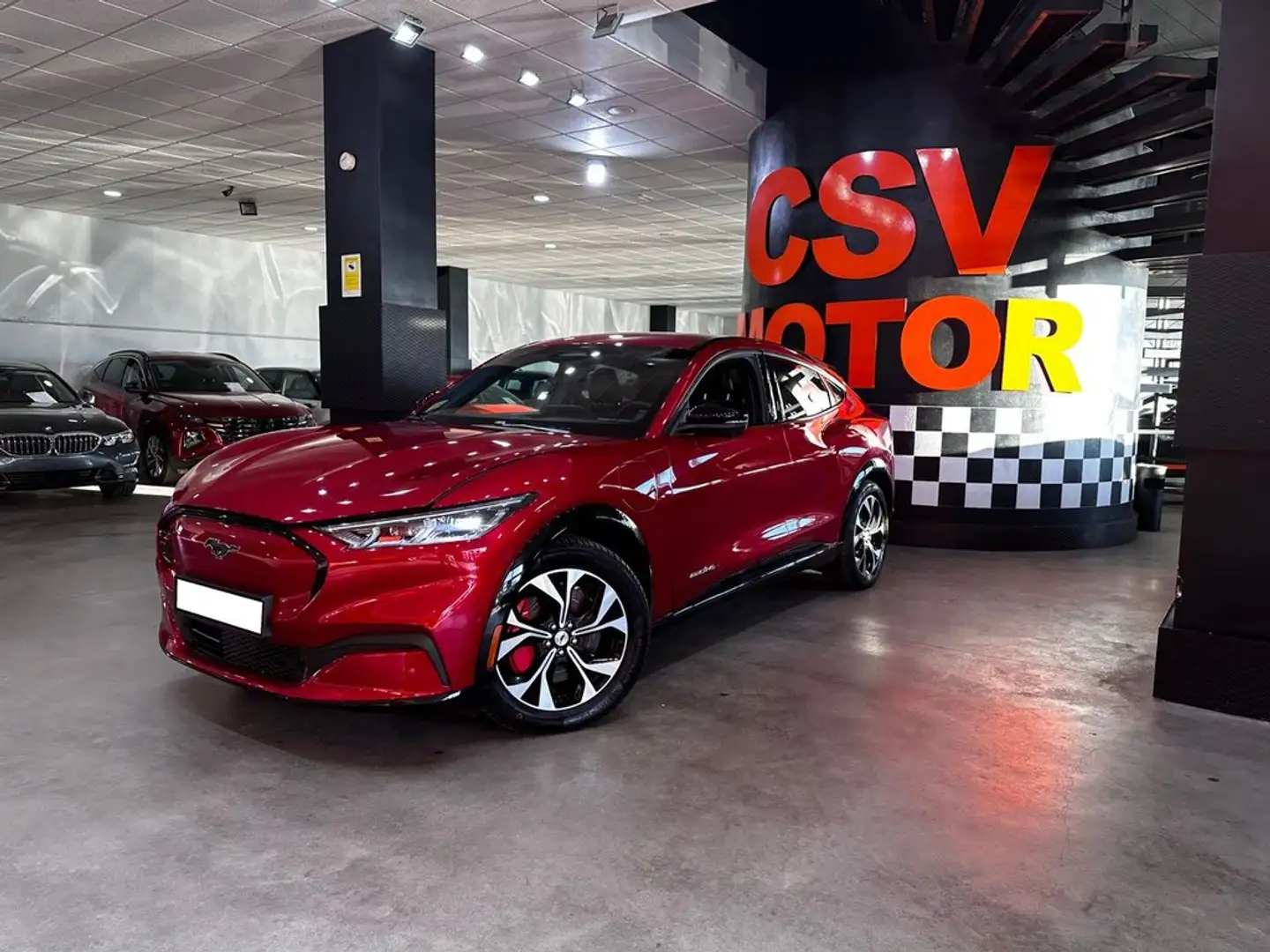 Ford Mustang Mach-E Premium AWD Rango Extendido 258kW Rojo - 2