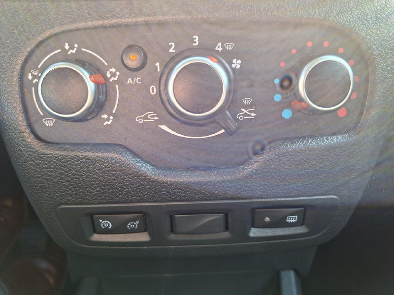 Dacia Lodgy Stepway Selection*Navi*DAB*Klima*Kamera*Tempomat — photo 14