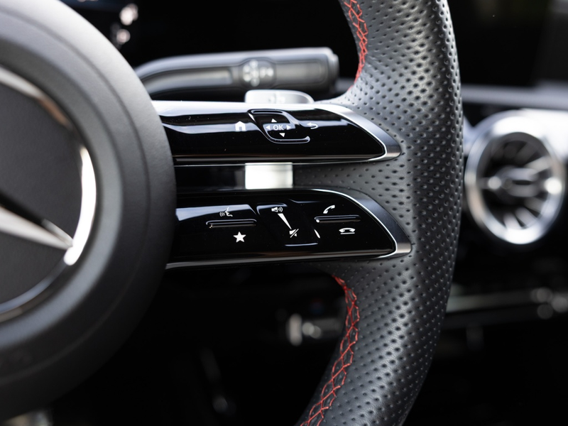 Mercedes-Benz CLA 250 e SB , AMG BURM DISTR KAMERA SPUR STANDH — photo 14