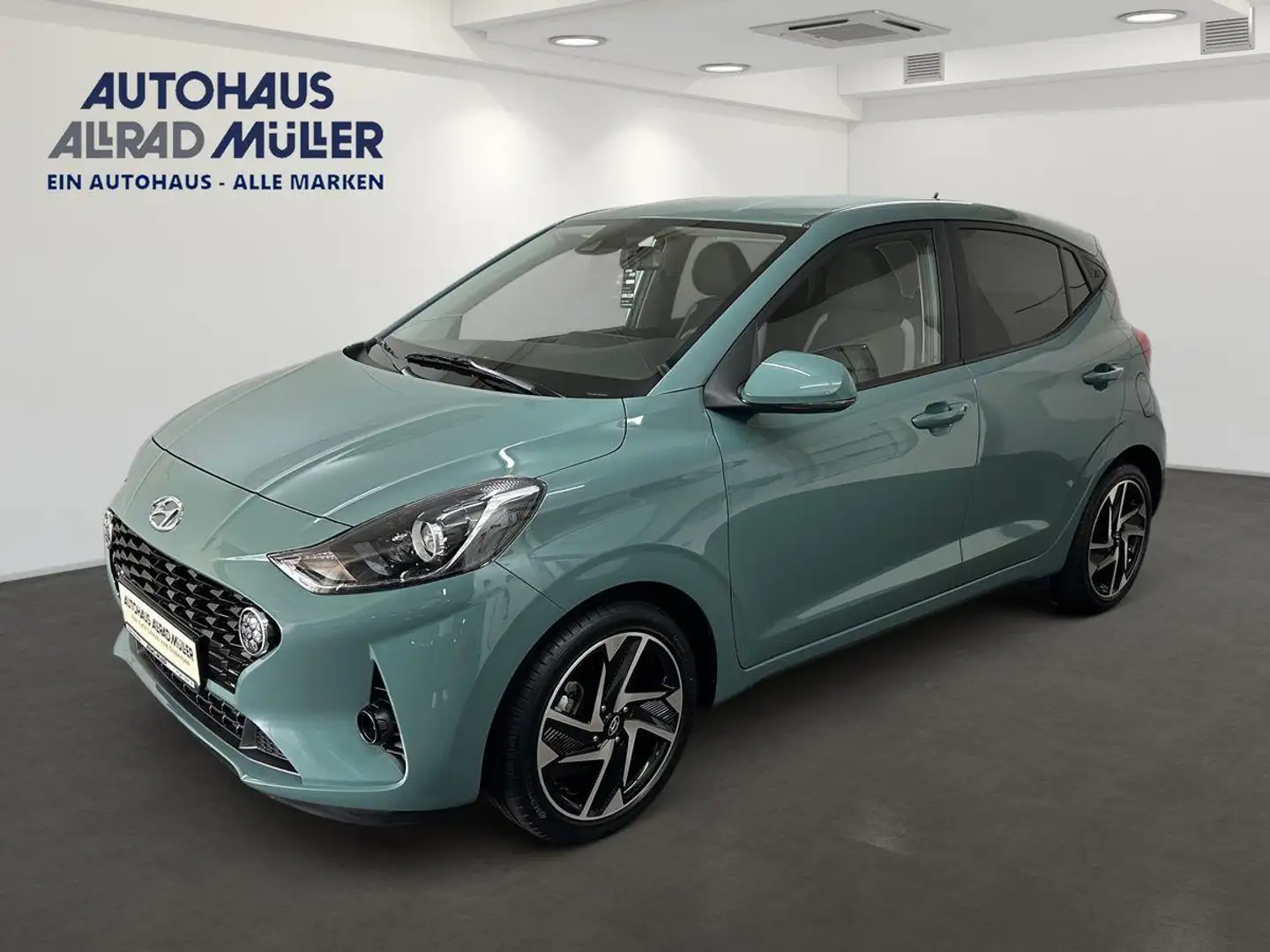 Hyundai i10 Prime 1.2 84 PS NAVI+SHZ+CAM+Klimaautom. Grün - 1