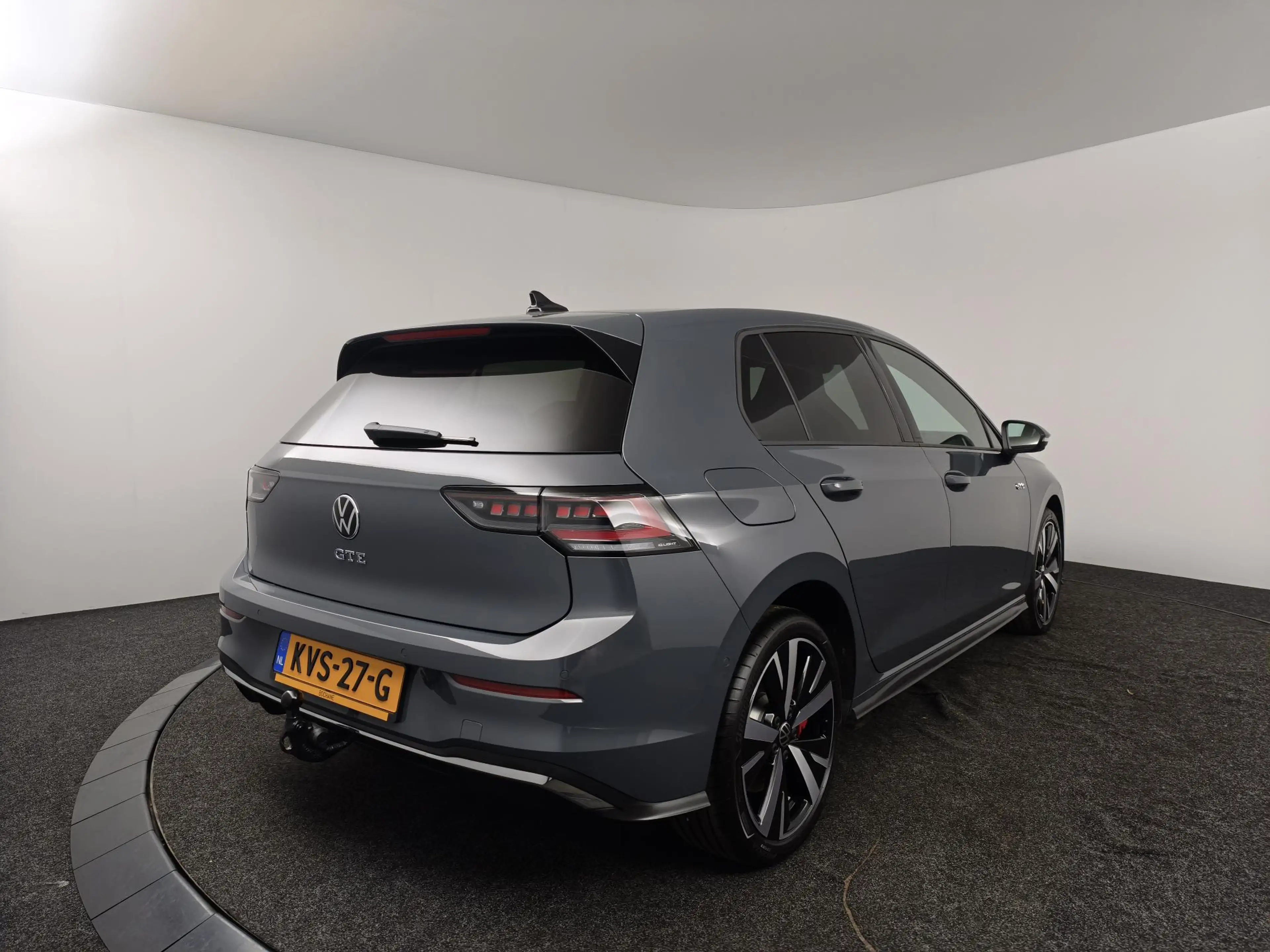 Volkswagen Golf GTE 1.5 eHybrid | Stoelventilatie | Navigatie | — photo 2