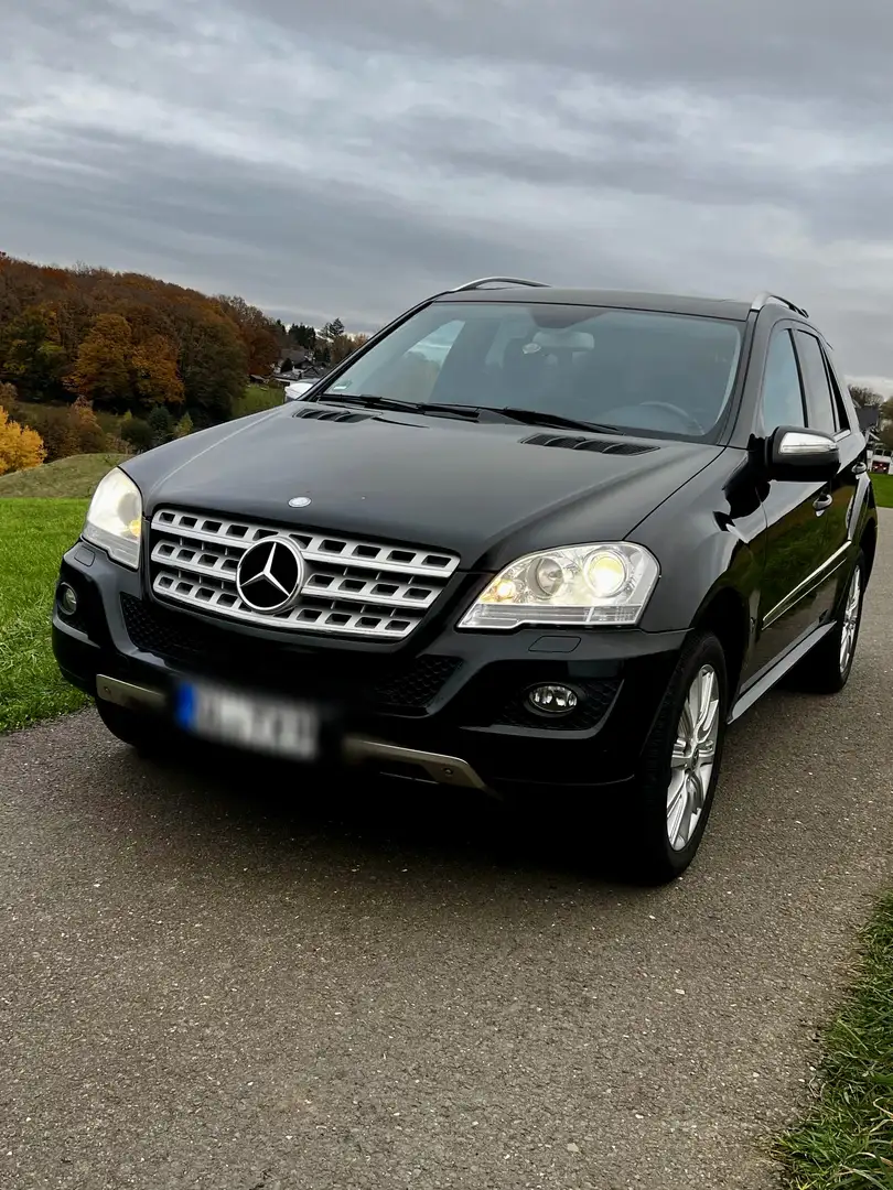 Mercedes-Benz ML 320 ML 320 CDI (164.122) Schwarz - 2