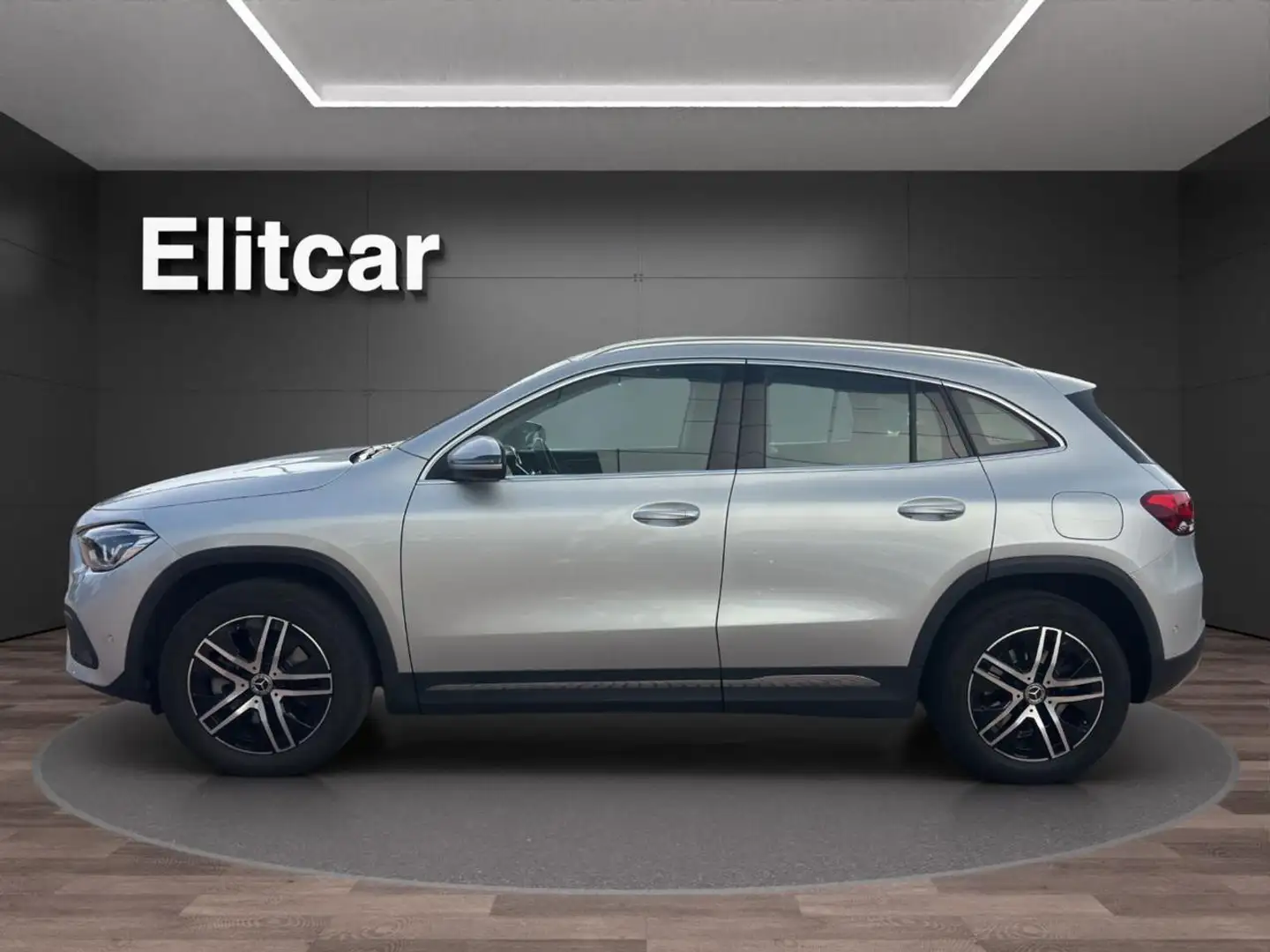 Mercedes-Benz GLA 220 d Automatic Sport Plus Argento - 2