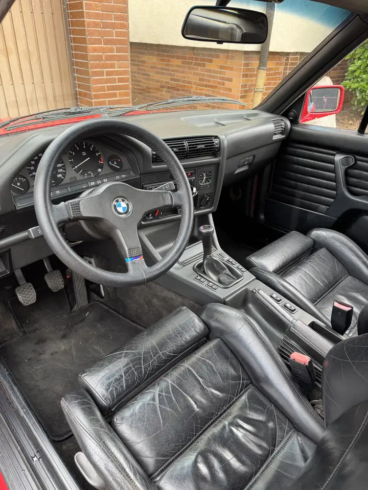 BMW 325i, foto 8