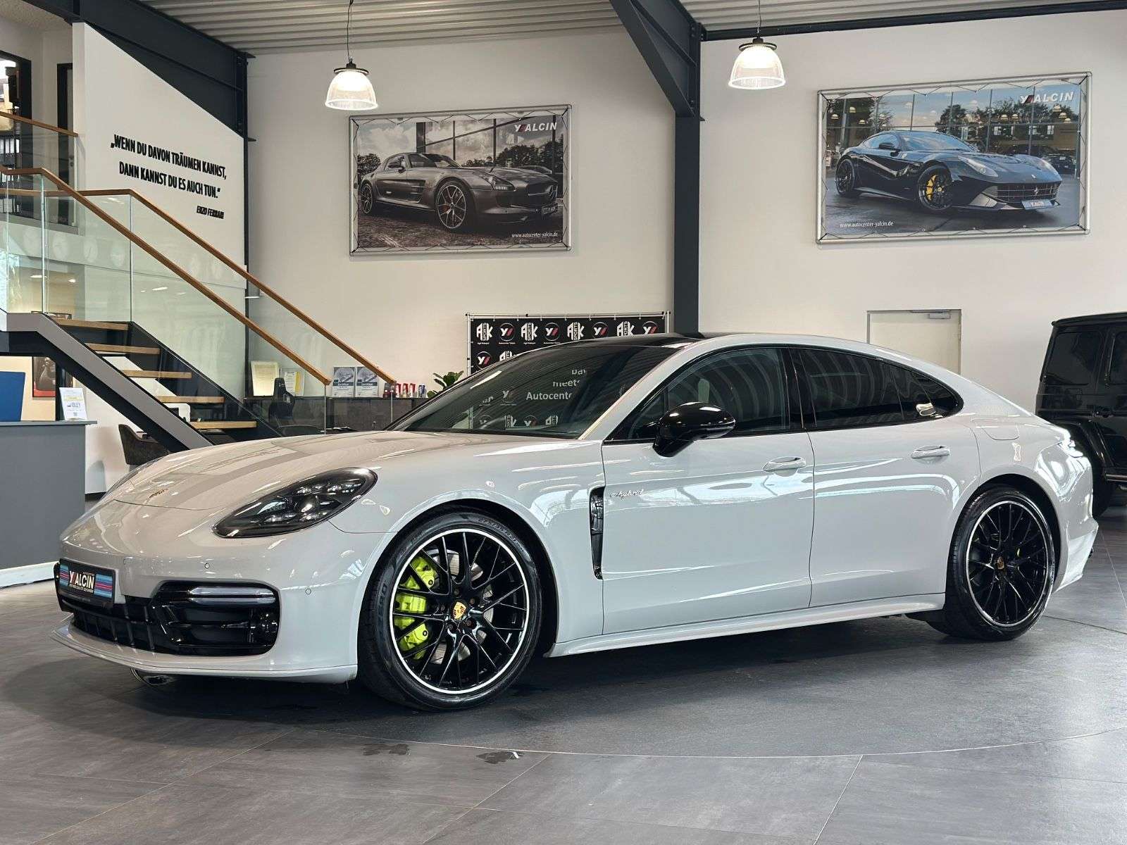 Second hand Porsche Panamera 