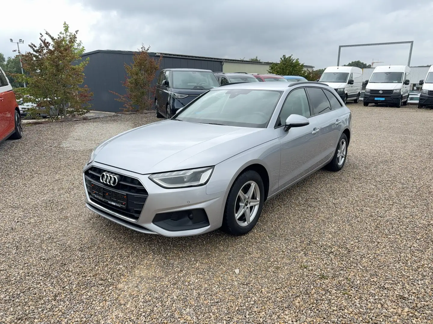 Audi A4 35 TDI nur Gewerbe/Exp. LED+Navi+Virt+PDC Zilver - 2