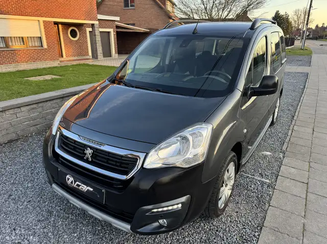 Peugeot Partner Partner Tepee Outdoor 1.6 BlueHDi Outdoor GARANTIE
