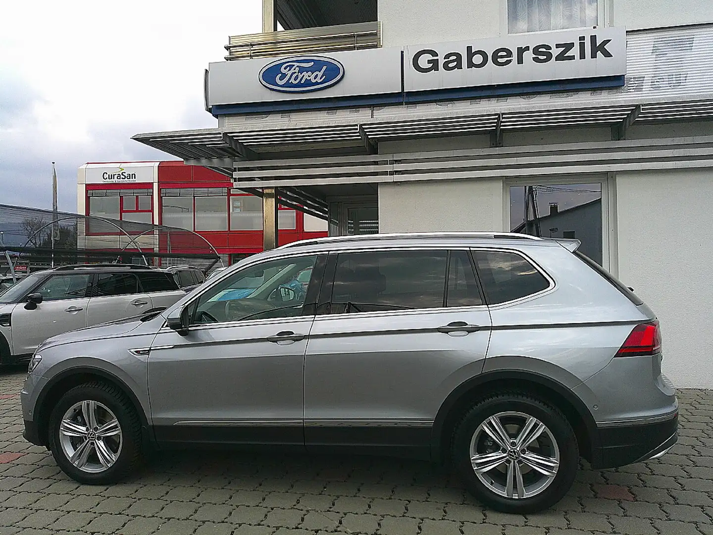 Volkswagen Tiguan Allspace Tiguan 2,0 TDI SCR 4Motion Allspace Highline DSG Silber - 2