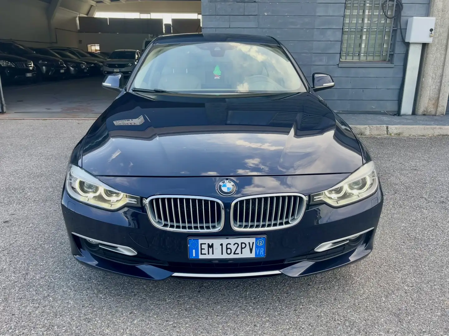 BMW 320 320d Futura 184cv - 2