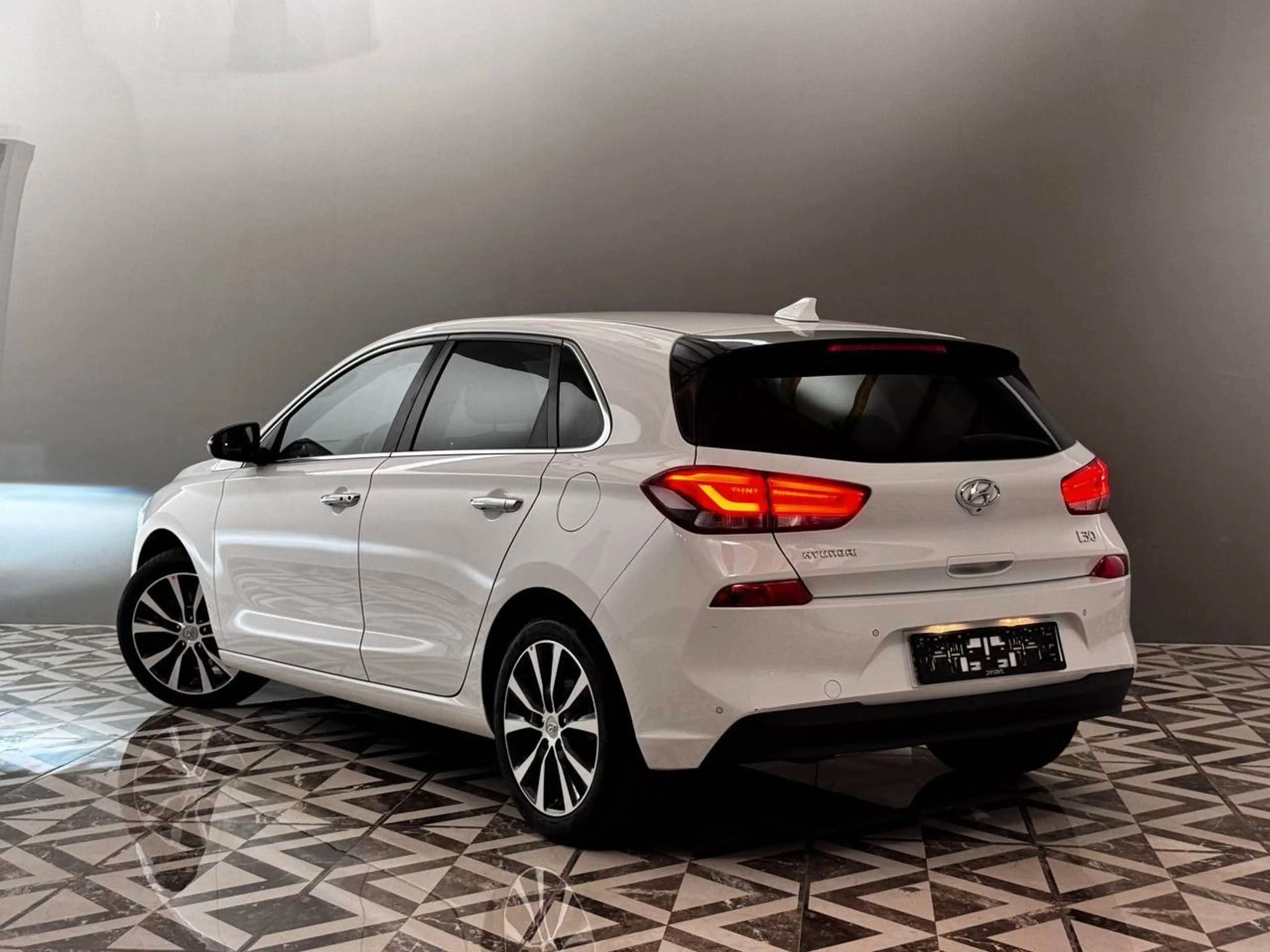 Hyundai i30 Intro Sonderausstattung — photo 6