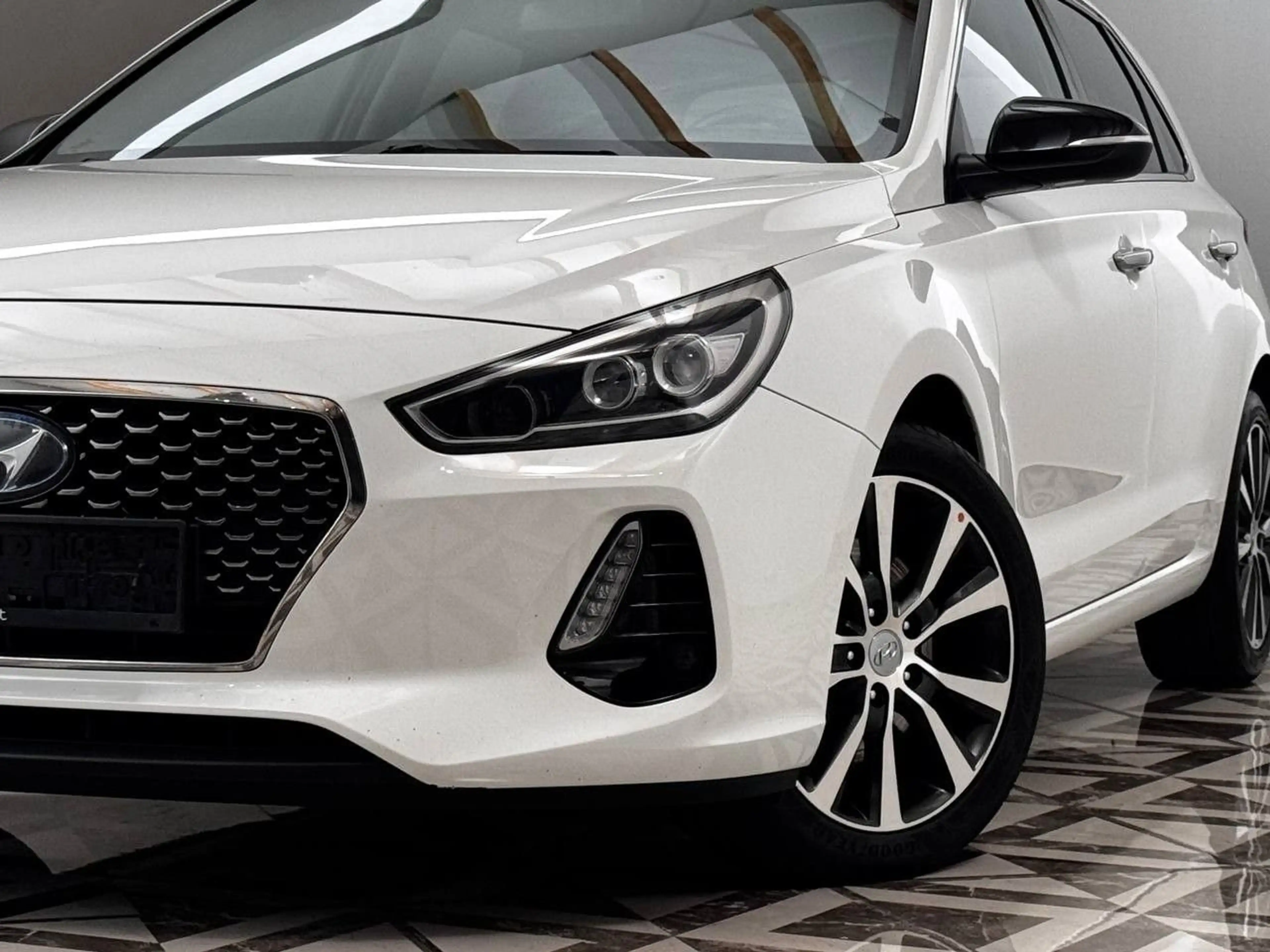 Hyundai i30 Intro Sonderausstattung — photo 2
