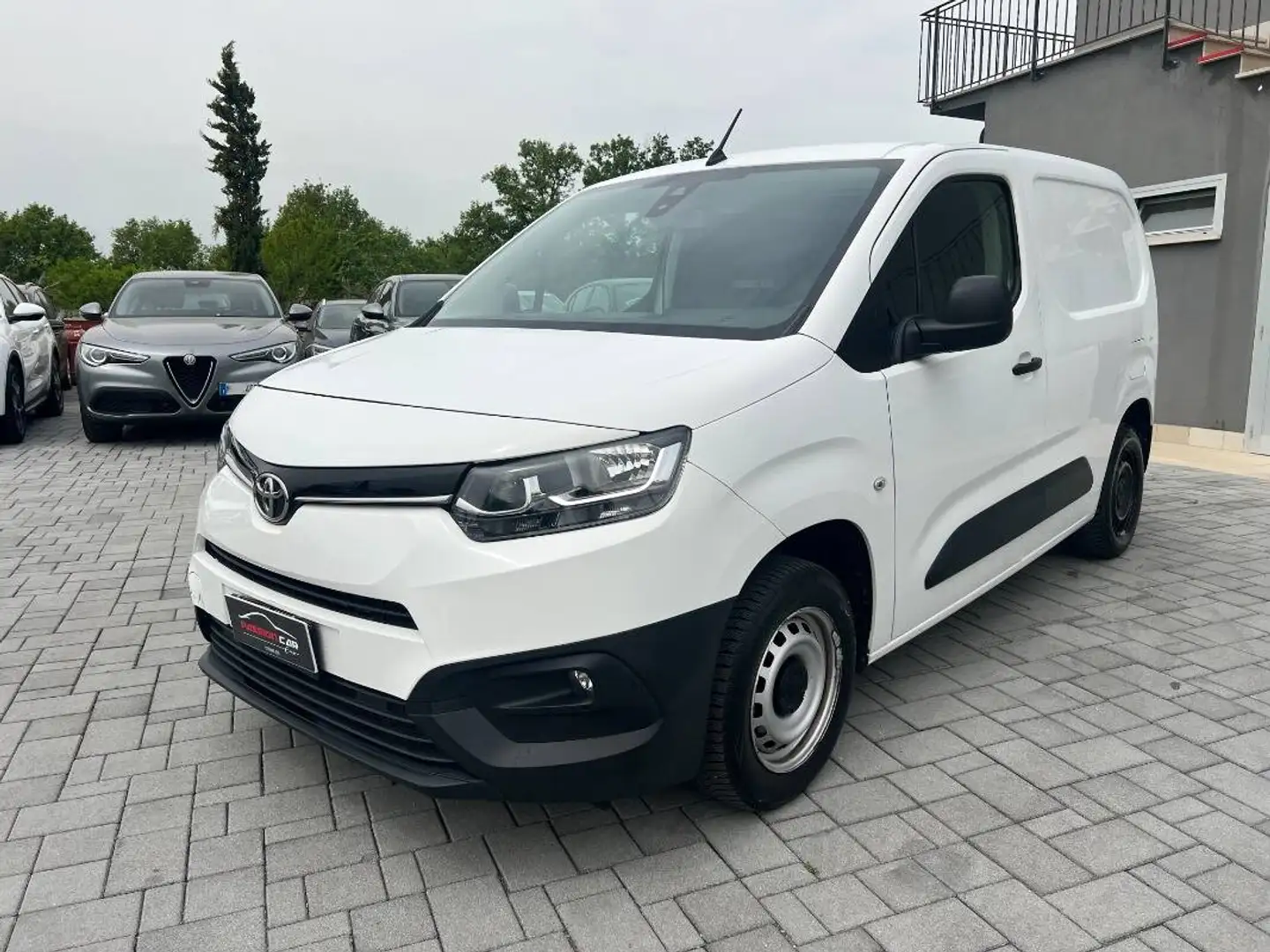 Toyota Proace City 1.5D 100cv S&S L1 D Comfort Bianco - 2