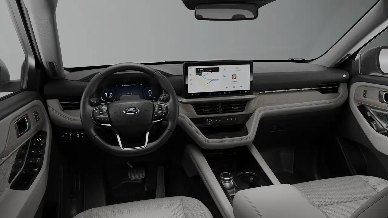 Ford Explorer снимка Ford Explorer