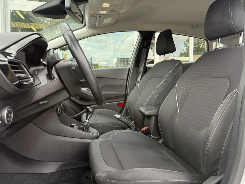 Ford Fiesta 1.0 EcoBoost 100pk 5dr Titanium | Camera | Navi | — photo 4