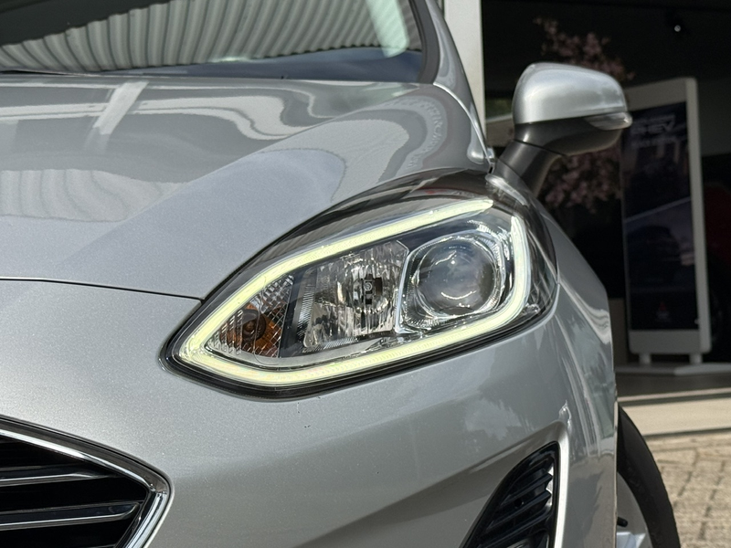 Ford Fiesta 1.0 EcoBoost 100pk 5dr Titanium | Camera | Navi | — photo 23