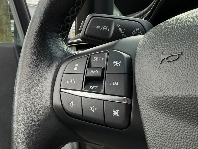 Ford Fiesta 1.0 EcoBoost 100pk 5dr Titanium | Camera | Navi | — photo 11