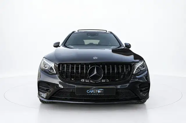 Mercedes-Benz GLC view 2