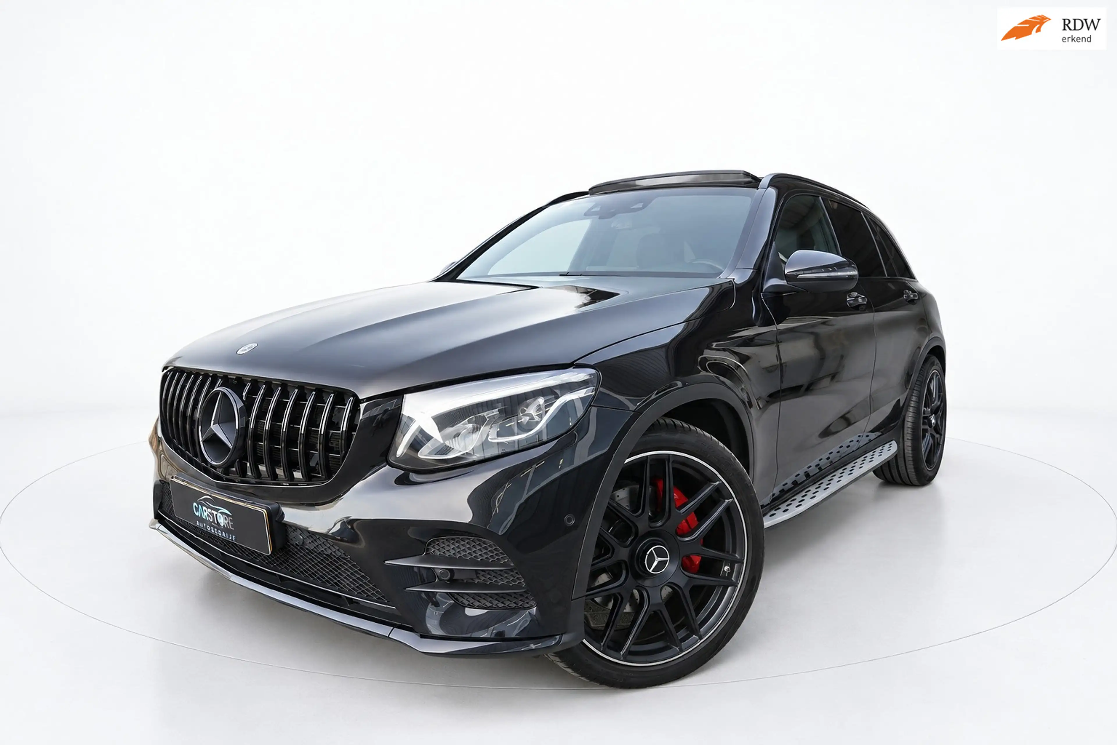 Mercedes-Benz GLC 250 4MATIC AMG NIGHT PANO SFEER