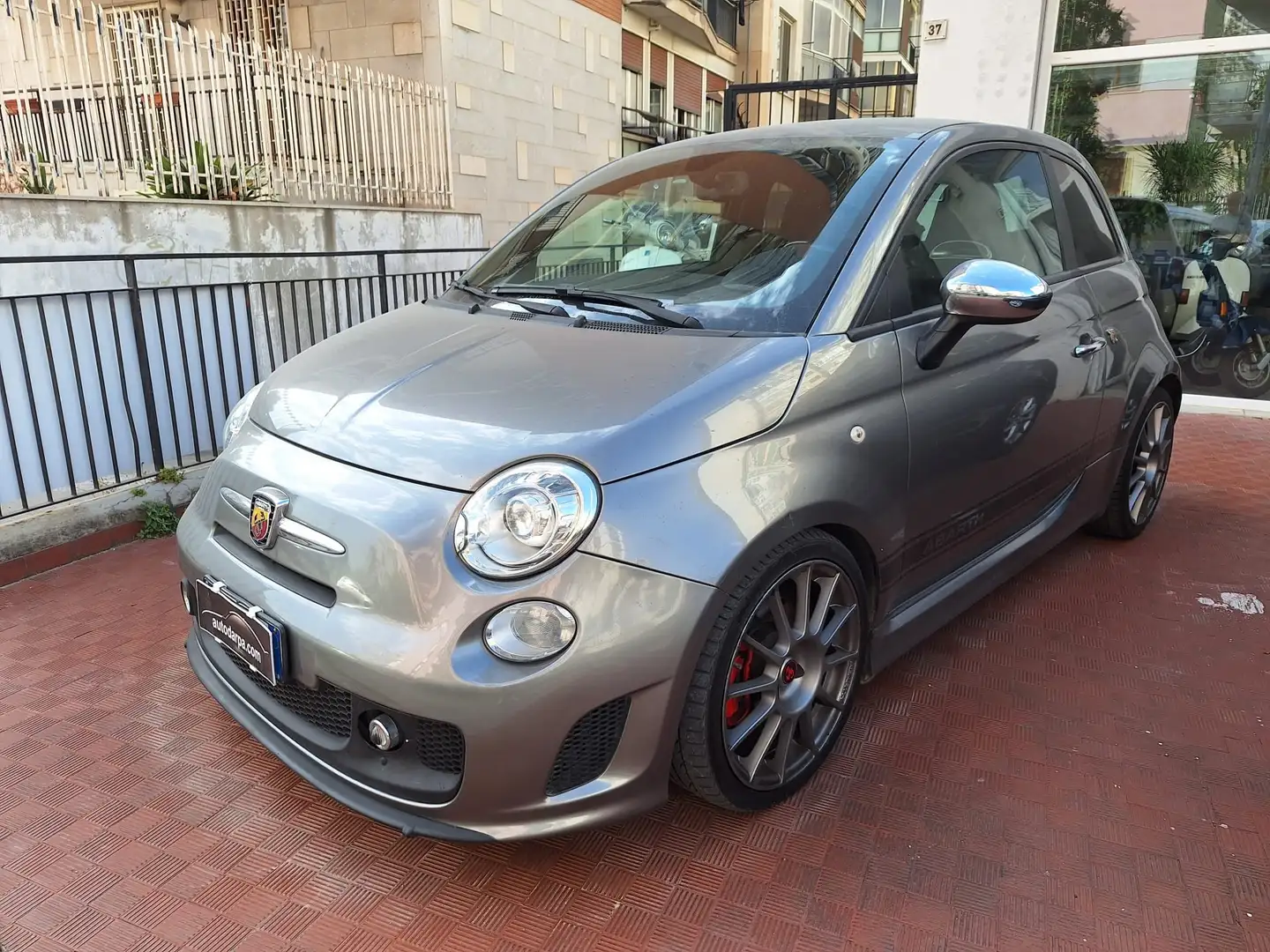 Abarth 500 500/595 1.4 16v t. t-jet Custom xeno 135cv Grigio - 2