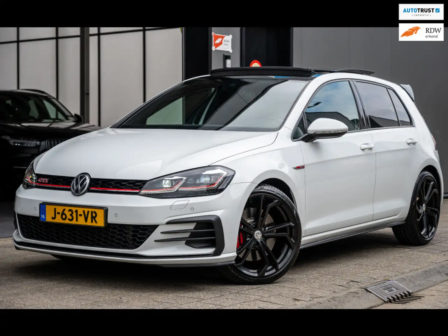 Volkswagen Golf GTI 2.0 TSI Performance |PANO|ABC-KLEP|LAGE KM Weiß - 1