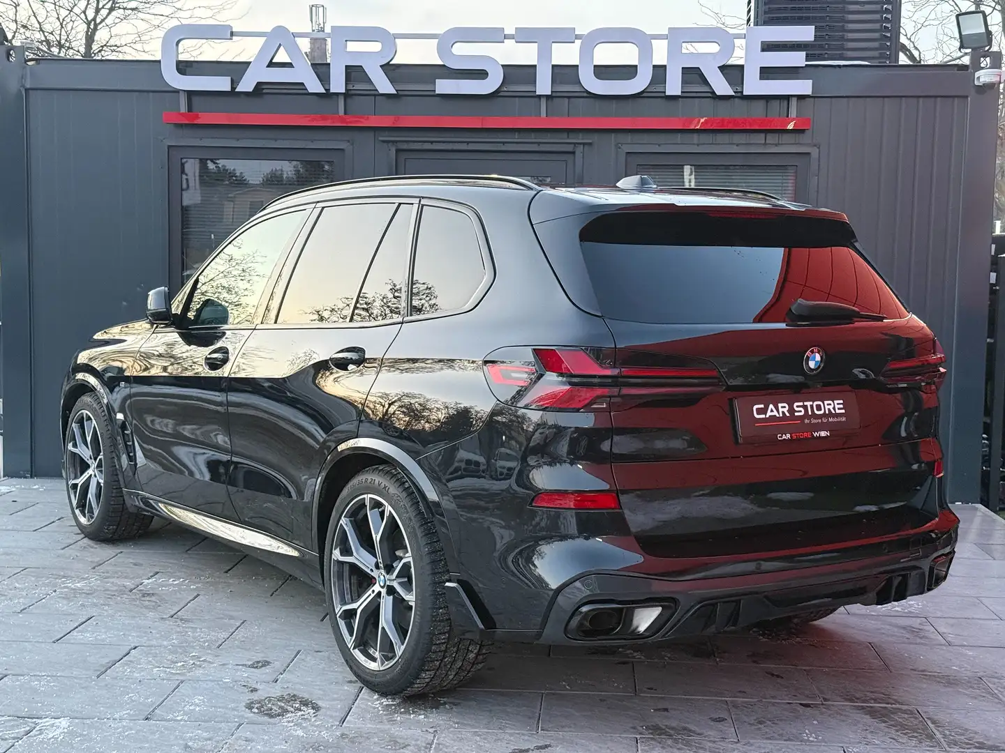 BMW X5 30d|xDrive|MSport|Pano|Headup|Keyless|Carbon|Voll Schwarz - 2