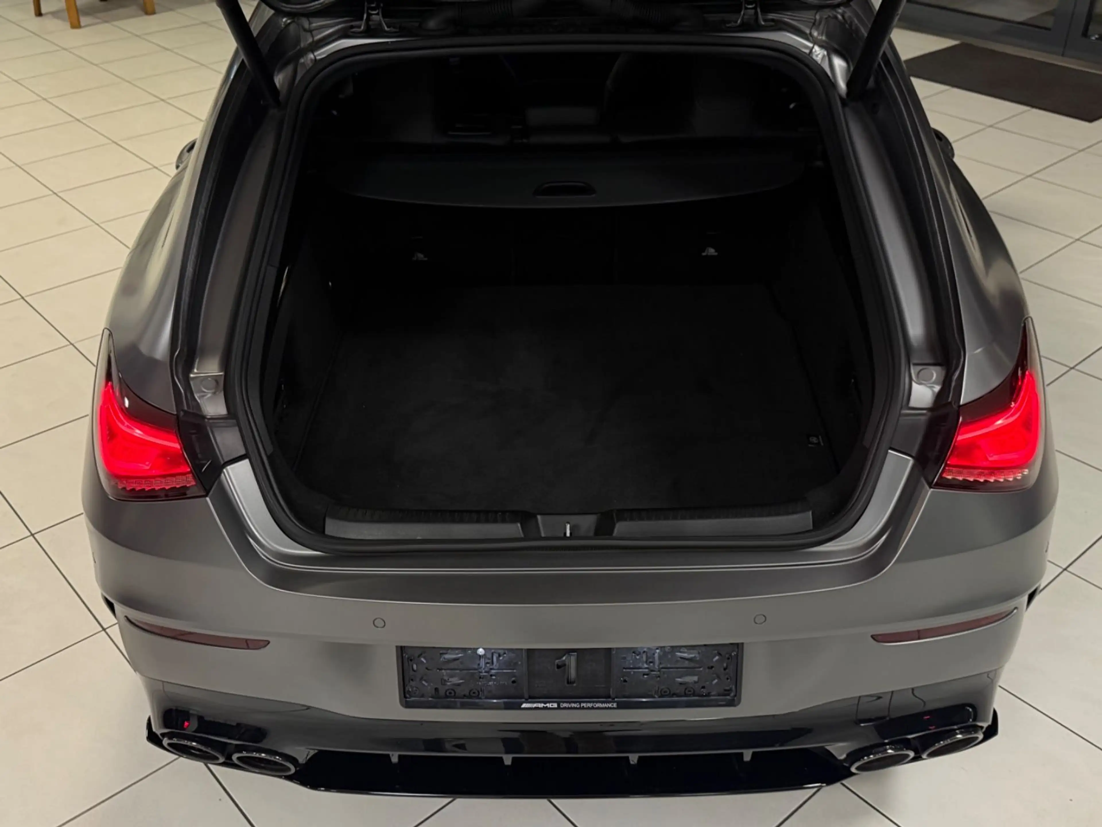 Mercedes-Benz CLA 45 AMG 4M PANO BURMESTER MATT — photo 13