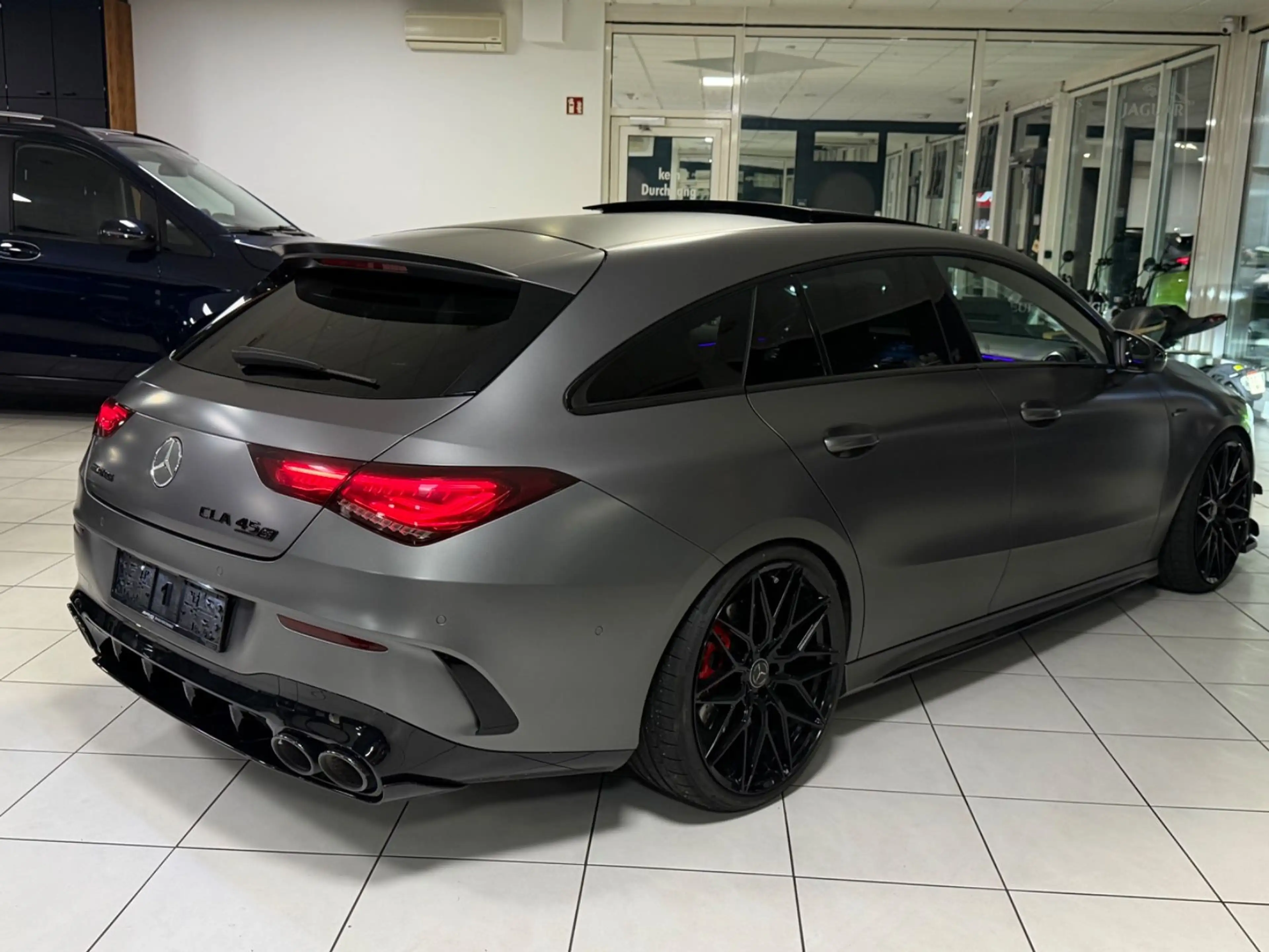 Mercedes-Benz CLA 45 AMG 4M PANO BURMESTER MATT — photo 5