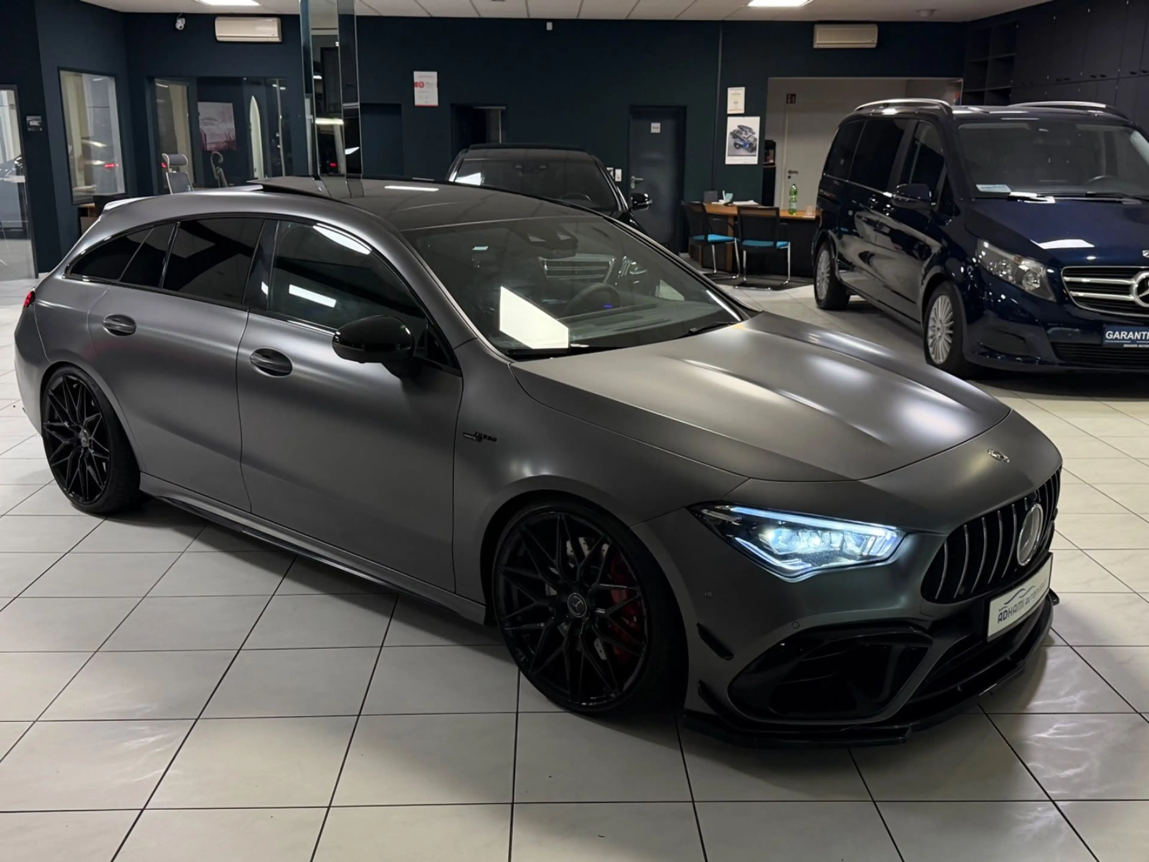 Mercedes-Benz CLA 45 AMG 4M PANO BURMESTER MATT — photo 3