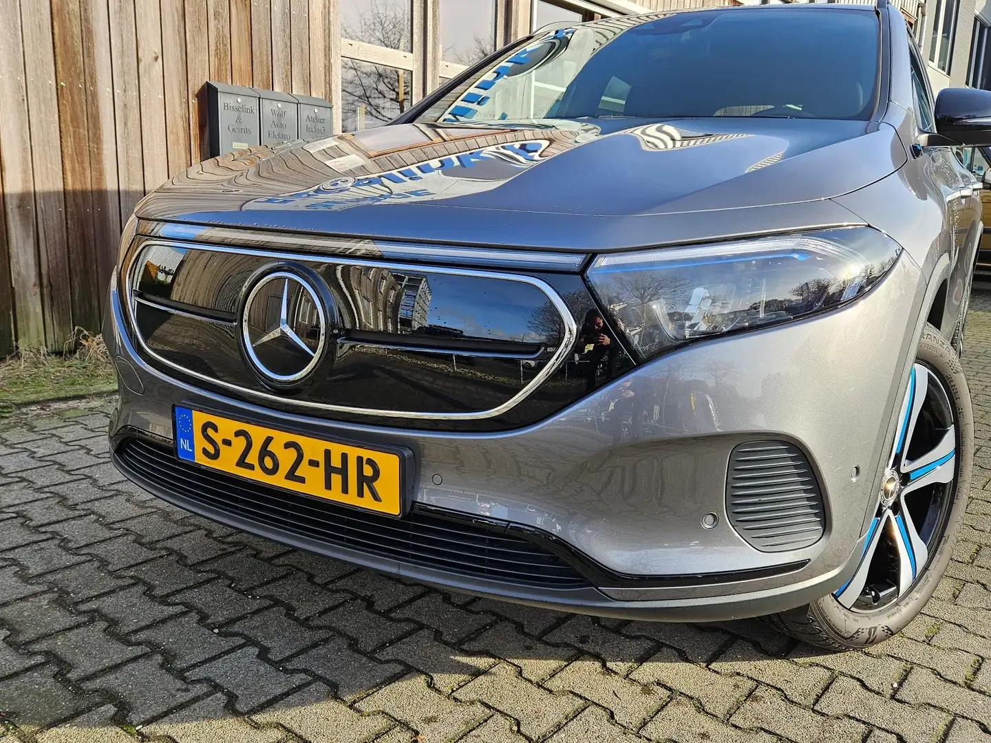 Mercedes-Benz EQA 250 Luxury Line 67 kWh Grigio - 2