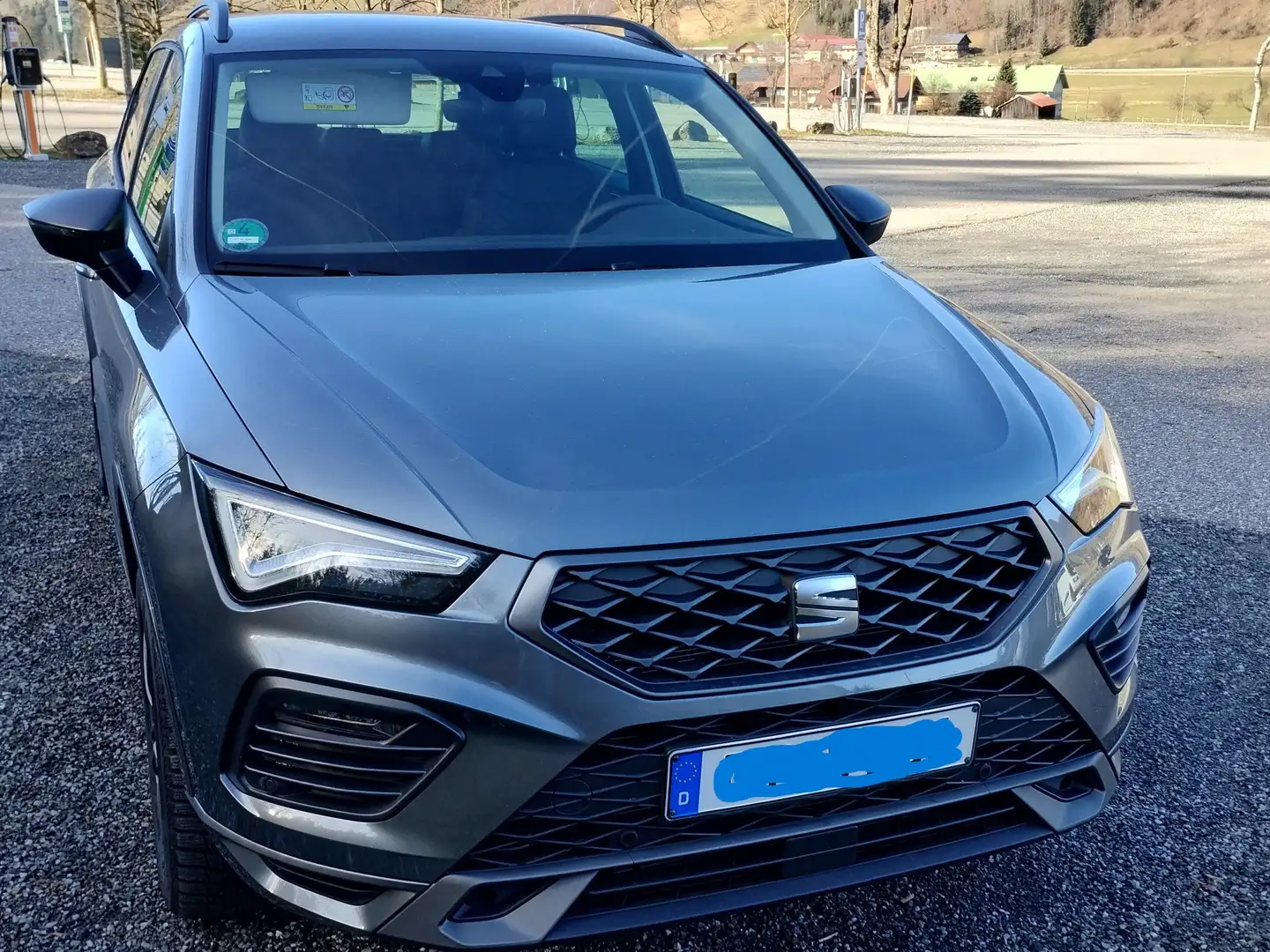 SEAT Ateca Ateca 1.5 TSI ACT OPF FR, Navi, AHK, LED Grau - 1