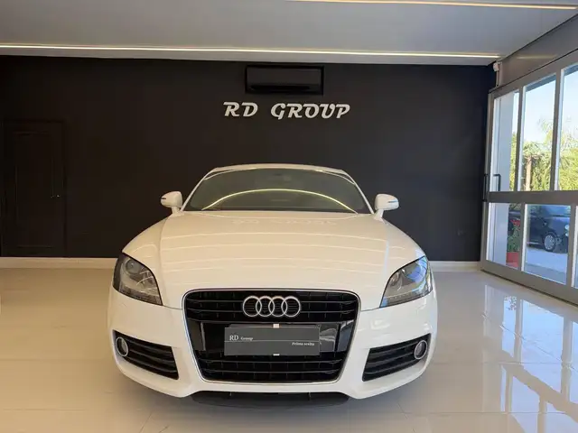 Audi TT view 2