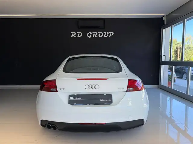 Audi TT view 5
