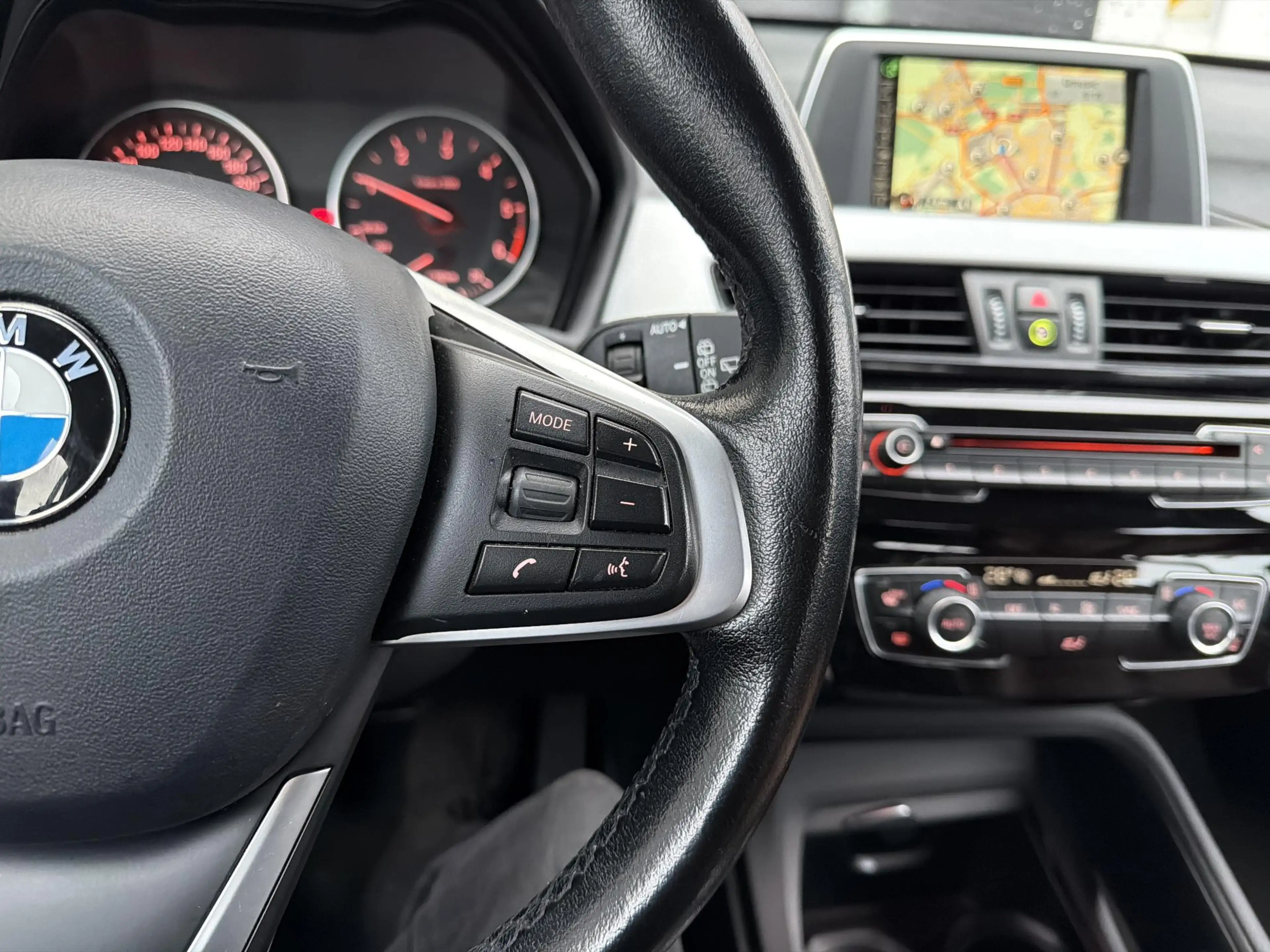 BMW X1 sDrive16d Centennial Executive | Leder | Cruise | — photo 11
