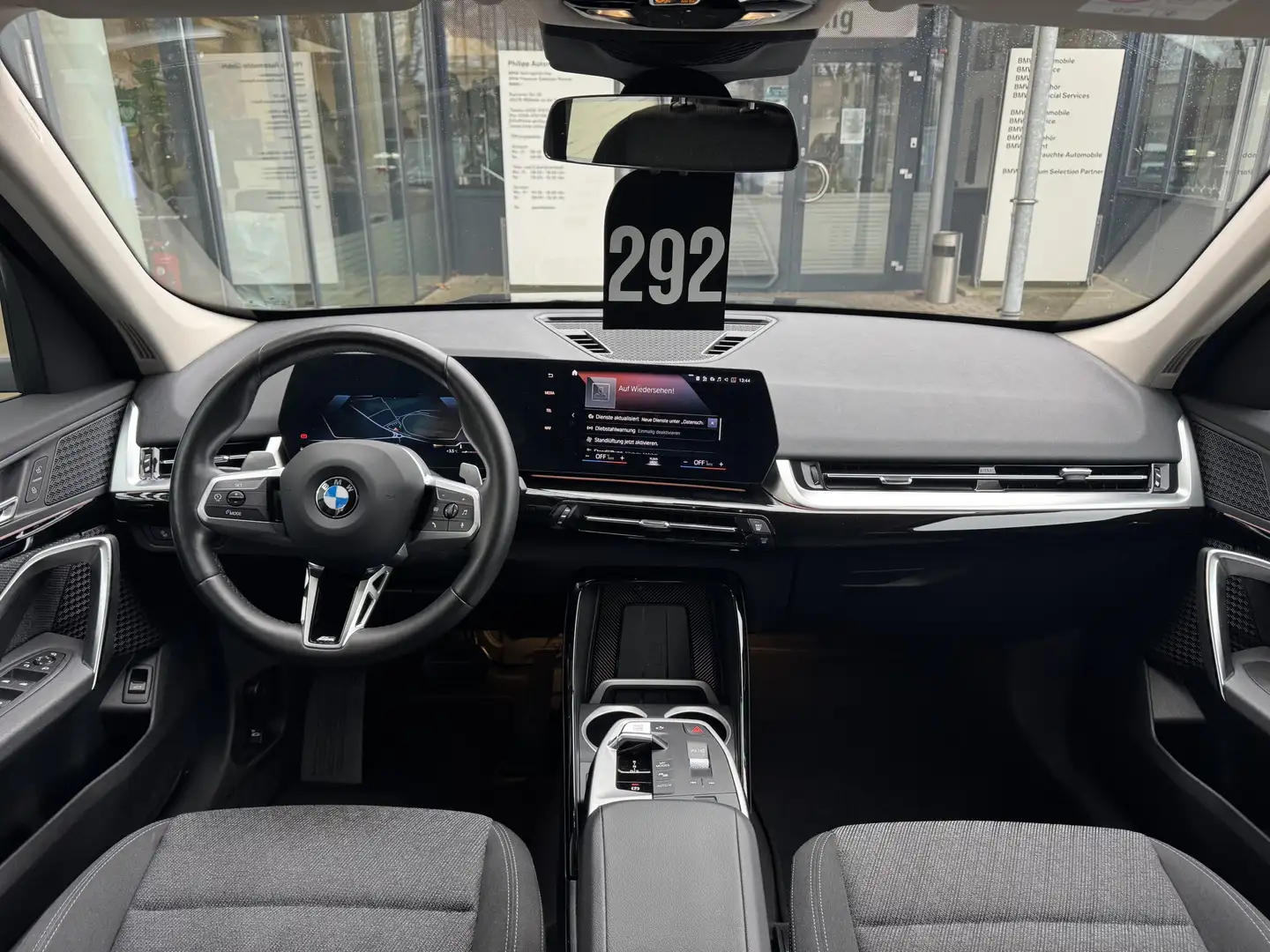 BMW X1 sDrive18d Keyless AD-LED RFK SHZ Widscreen Schwarz - 2