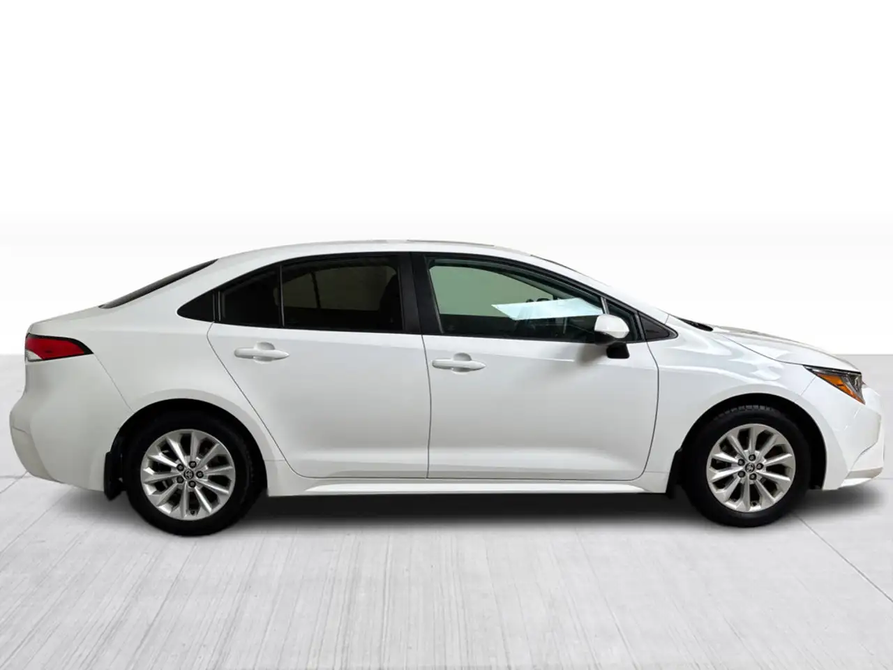 Toyota Corolla снимка Toyota Corolla