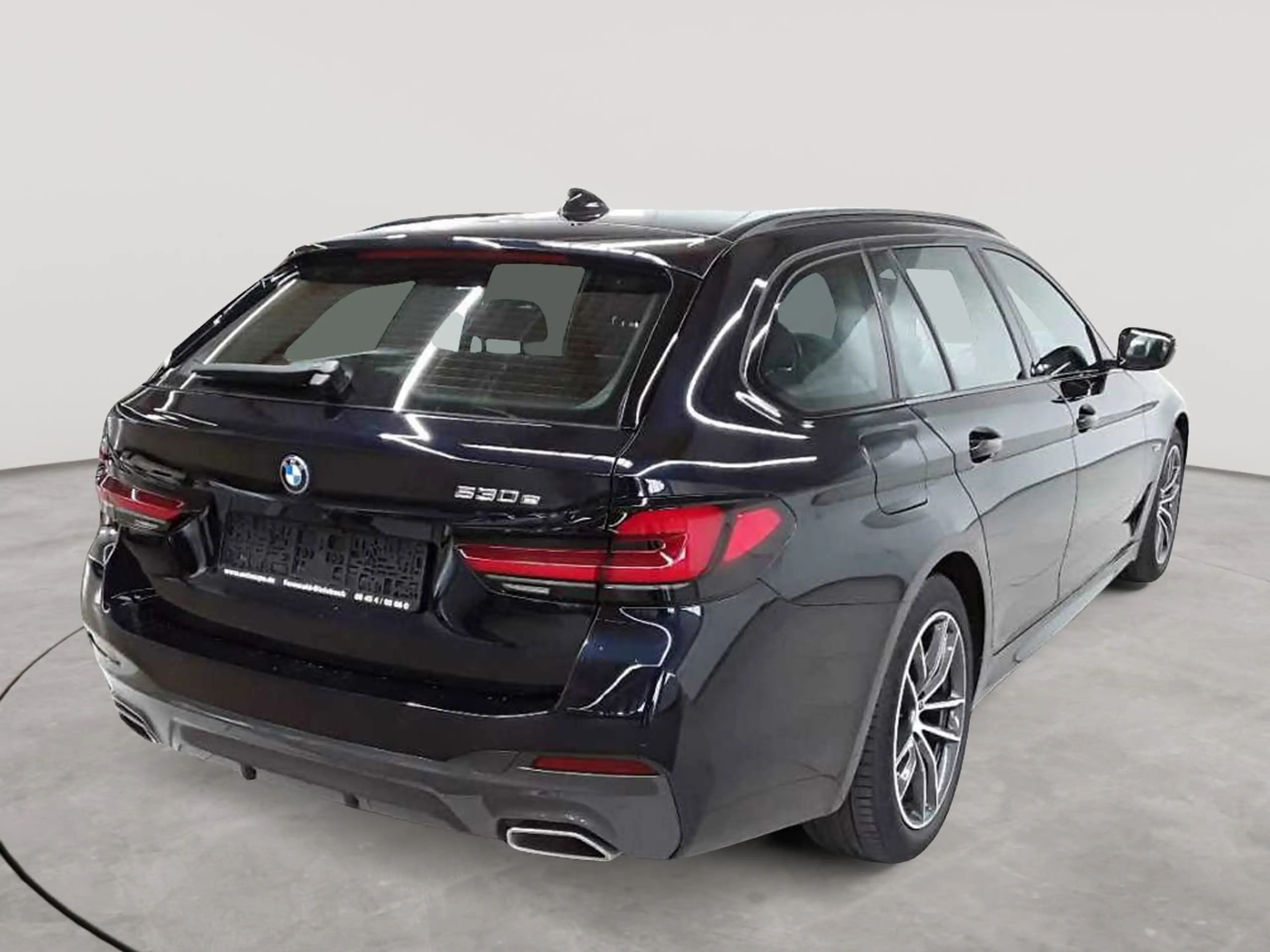BMW 530 530e Touring Aut. M Sport Navi Leder — photo 4